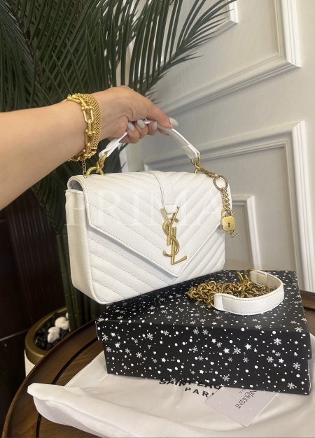 حقيبة كتف نسائية من ماركة سان لوران (Yves Saint Laurent) باللون الأبيض. جودة عالية مختومة وفل باكج قاعدة 24 سم